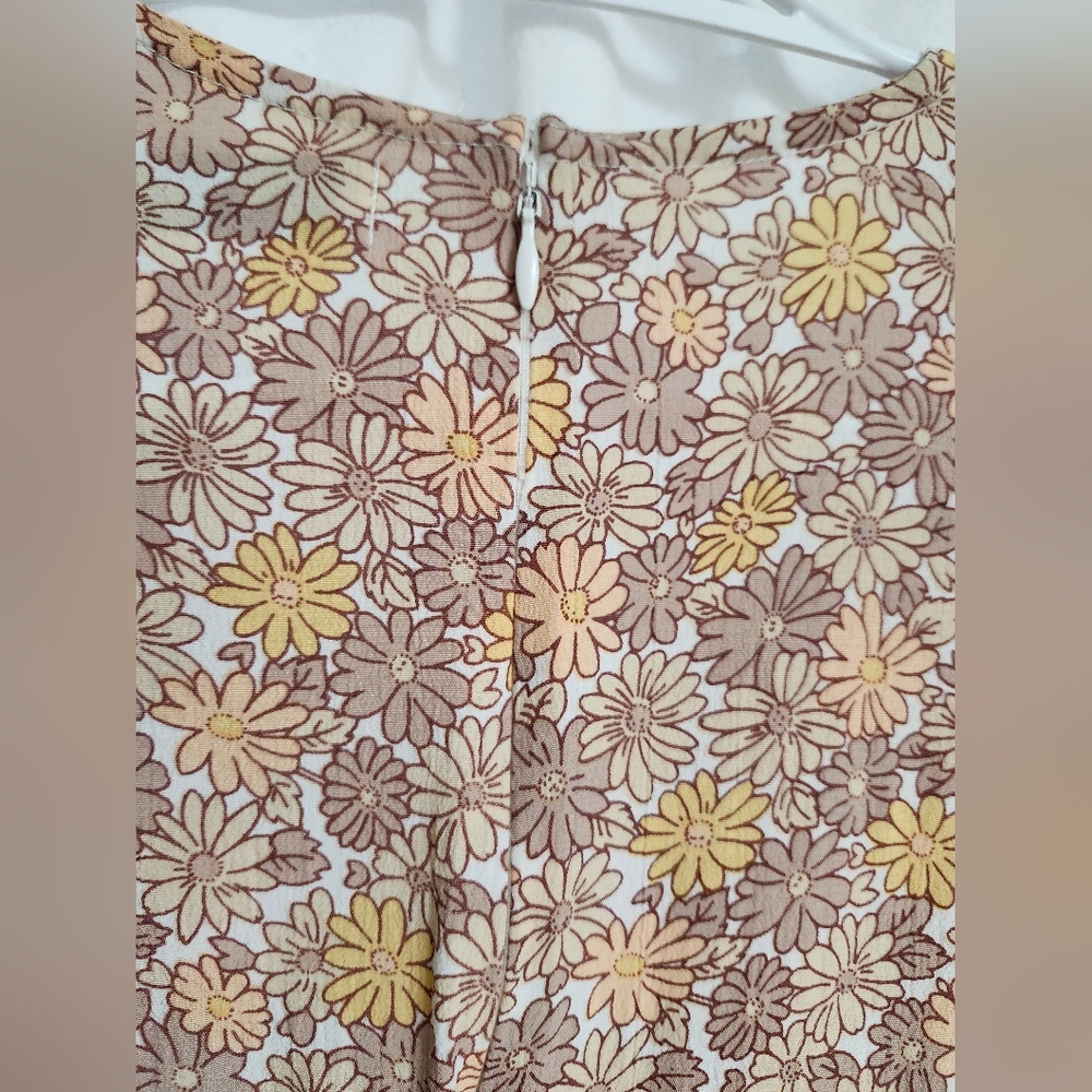 Faithfull the Brand Palmaro Floral Print Mini Dress In Zoella Dusk. - Picture 10 of 17